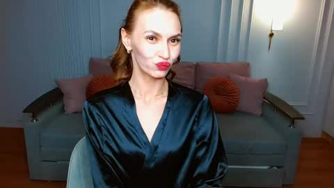 Snapshot of yourladysunshine chatting on March 2025 07:18:01 PM Ksyusha online show from March 2025 07:18:01 PM