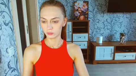 Snapshot of yourladysunshine chatting on September 2025 08:15:02 AM Ksyusha online show from September 2025 08:15:02 AM