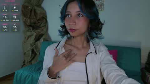 Snapshot of yourlittle_cherry chatting on December 2025 02:39:02 AM Cherry online show from December 2025 02:39:02 AM