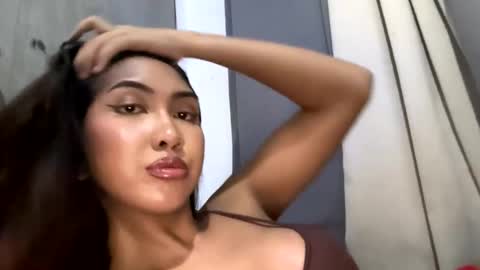 yourlovebella88 online show from December 2025 08:50:02 PM