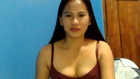 yourmorenagirl69 online show from July 2026 07:34:01 AM