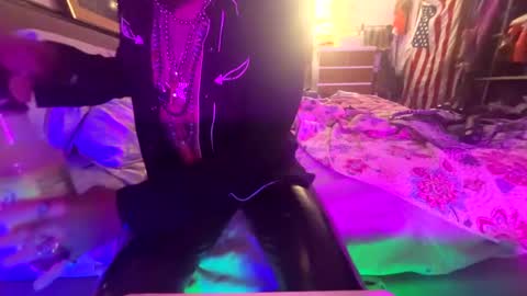 Snapshot of yourmynorthstar chatting on October 2025 08:15:02 AM Edging4U online show from October 2025 08:15:02 AM