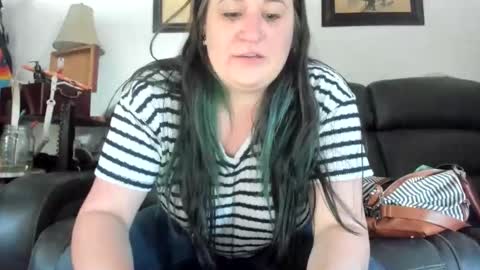 Snapshot of yournewfavoritecamgirl chatting on November 2025 03:07:02 PM Lexi online show from November 2025 03:07:02 PM