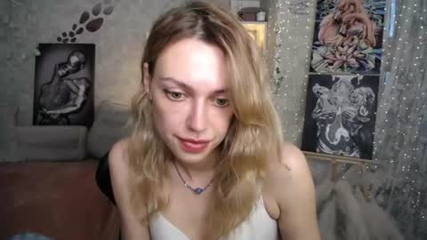 Snapshot of yournickyadamidi chatting on June 2026 04:16:02 PM Nicky online show from June 2026 04:16:02 PM