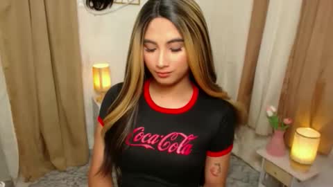 Dreaa online show from November 2025 08:30:01 PM