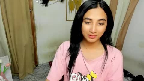 Dreaa online show from November 2025 02:50:02 PM