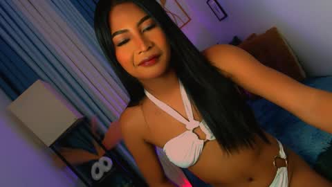 yourprettybella_ts online show from March 2026 04:51:02 PM