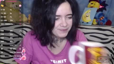 Snapshot of yours_good_mood chatting on December 2024 01:54:01 AM Im - DANI .insta - hardblade1 online show from December 2024 01:54:01 AM