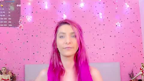 Snapshot of yours_lisa chatting on December 2024 10:41:01 AM online show from December 2024 10:41:01 AM