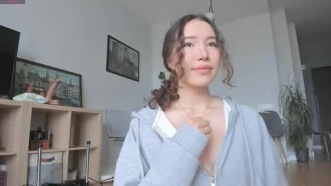 youre meyy online show from November 2025 09:06:02 AM