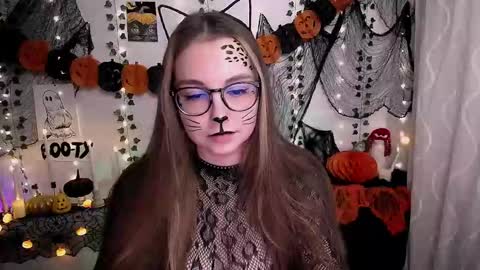 Happy online show from October 2025 09:02:02 AM