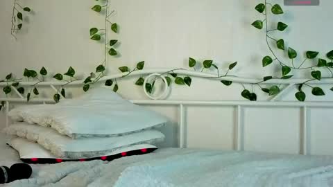 Scarlett online show from May 2026 01:27:02 PM
