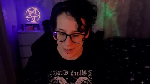 Snapshot of yourscosmic chatting on March 2025 09:45:02 PM Yours Cosmic online show from March 2025 09:45:02 PM