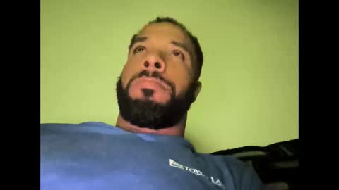 Snapshot of yoursexydaddy79 chatting on October 2025 11:37:02 PM mother fucker online show from October 2025 11:37:02 PM