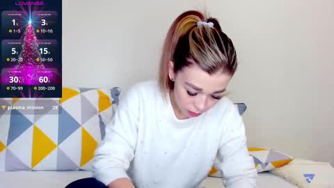 yoursoul_mila online show from January 2025 11:10:01 AM