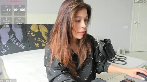 yoursoul_mila online show from April 2026 09:46:02 AM