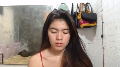 Snapshot of yoursweet_asian20 chatting on January 2025 10:44:02 PM Maddie online show from January 2025 10:44:02 PM
