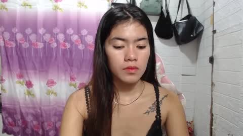 Snapshot of yoursweet_asian20 chatting on March 2025 01:05:01 AM Maddie online show from March 2025 01:05:01 AM