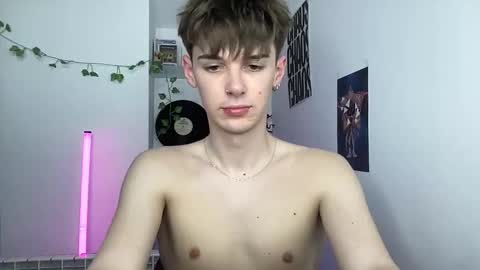 Snapshot of yoursweetyguy chatting on May 2026 04:59:02 PM yoursweetyguy online show from May 2026 04:59:02 PM
