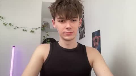 Snapshot of yoursweetyguy chatting on June 2026 09:41:01 AM yoursweetyguy online show from June 2026 09:41:01 AM