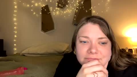 Snapshot of yoursxxxxx chatting on January 2025 03:19:01 AM Alison online show from January 2025 03:19:01 AM