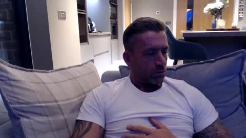 You want us 69 online show from December 2024 06:04:01 AM