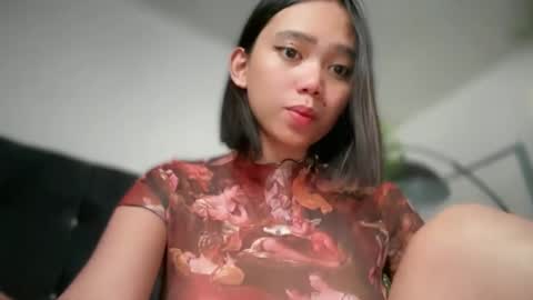 YowgineTheGreat online show from March 2025 05:18:02 AM