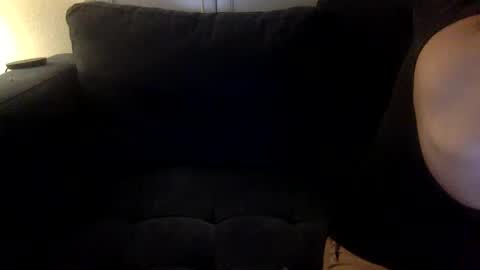 yque online show from December 2024 01:02:01 AM