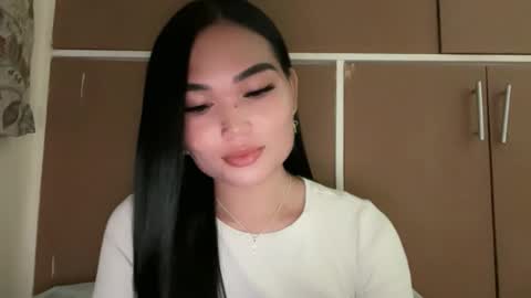 Snapshot of yrdrmgrl_jennie26 chatting on December 2025 06:16:01 PM yrdrmgrl_jennie26 online show from December 2025 06:16:01 PM