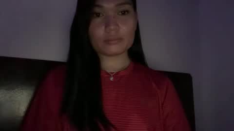 yrdrmgrl_jennie26 online show from January 2026 01:19:01 AM