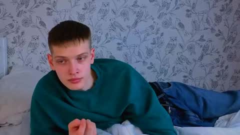 yrshela online show from April 2026 10:37:01 PM