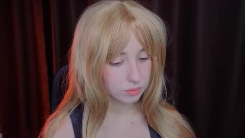 Misa online show from November 2025 05:13:02 PM