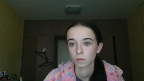 Yuliia online show from October 2025 06:24:01 AM