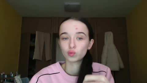 Yuliia online show from January 2026 08:30:01 AM