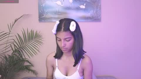 yuliethpetite online show from June 2026 08:20:02 PM