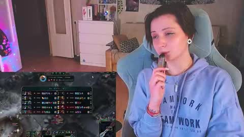 Snapshot of yum_neko_chan chatting on February 2025 07:47:02 PM Kris online show from February 2025 07:47:02 PM