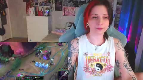 Snapshot of yum_neko_chan chatting on January 2026 03:15:01 PM Kris online show from January 2026 03:15:01 PM