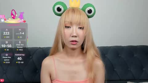 yume_ko online show from September 2025 02:17:01 PM