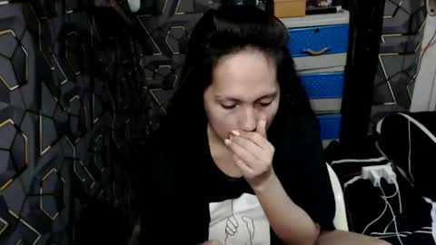 yumi online show from March 2026 11:05:02 PM