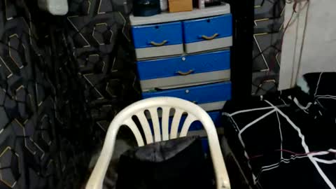 yumi online show from April 2026 12:30:01 AM