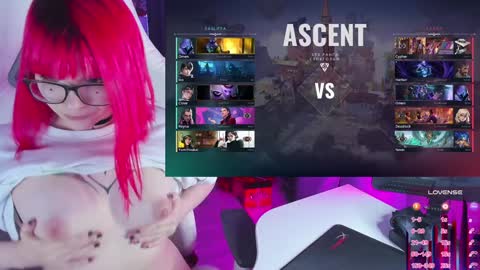 Snapshot of yumi_youkai chatting on December 2024 03:00:02 PM Yumi 3 online show from December 2024 03:00:02 PM