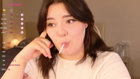 YumemiyaYumi online show from July 2026 06:37:01 PM