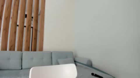 Yumi online show from October 2025 09:57:02 AM