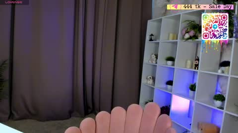Snapshot of yummy_lamii chatting on May 2026 03:37:02 AM Cindey online show from May 2026 03:37:02 AM