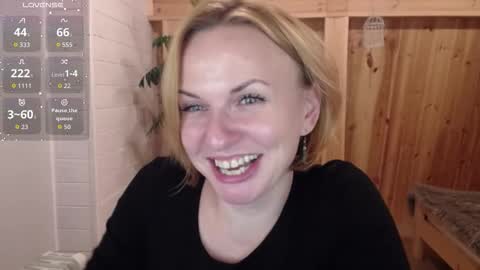 Lillya online show from October 2025 03:42:01 PM