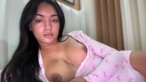 Goddes Renalyn online show from November 2025 11:34:01 AM