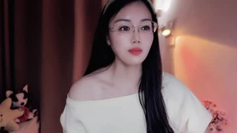 YunEr online show from June 2026 03:11:02 AM