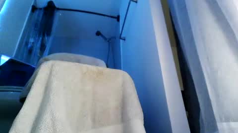 Snapshot of yung3587 chatting on December 2024 07:57:01 PM yung3587 online show from December 2024 07:57:01 PM