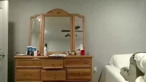 deezy online show from April 2026 12:02:02 AM