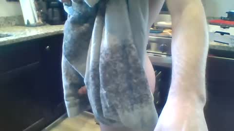 Snapshot of yungstallion10 chatting on March 2025 06:51:02 PM Fire 0range kush online show from March 2025 06:51:02 PM